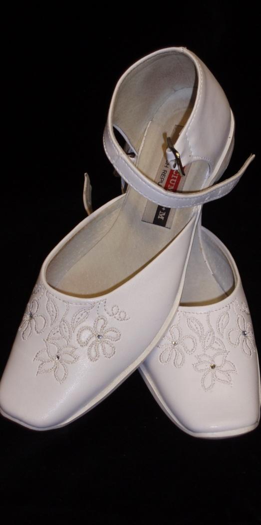 Svatební salón Svatava - Dívčí boty